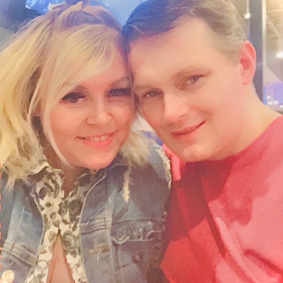 IM SELLING LIVE. 🚨💎🙏🛒🛍️🤑💵💰🪪💳❤️this to get notified when I go live! - Picture 3 of 11